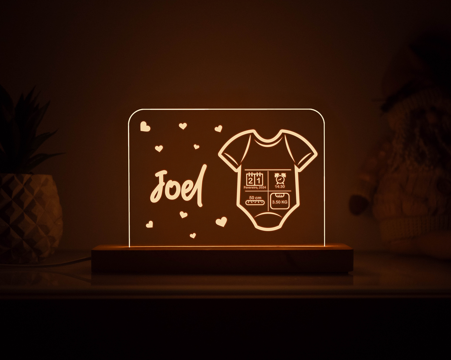 Candeeiro LED Body personalizável com base em madeira e controlo de intensidade
