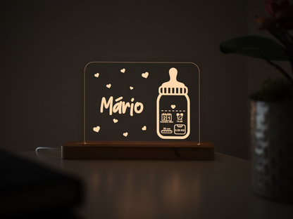 Candeeiro LED Biberão personalizável com base em madeira e controlo de intensidade