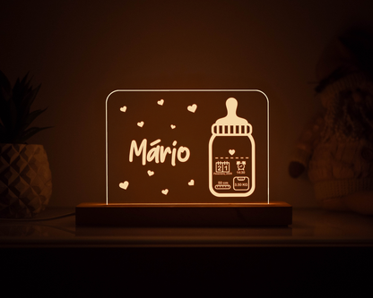 Candeeiro LED Biberão personalizável com base em madeira e controlo de intensidade